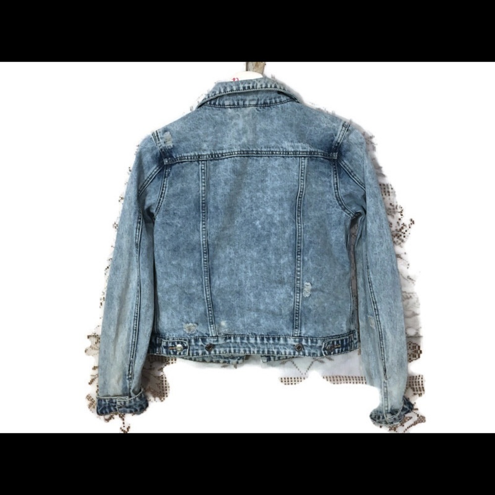 Jean Jacket - Picture 2 of 3